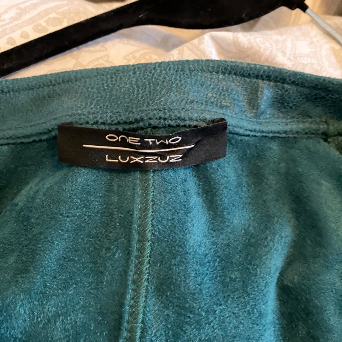 Grön jacka från One Two Luxzuz - 91