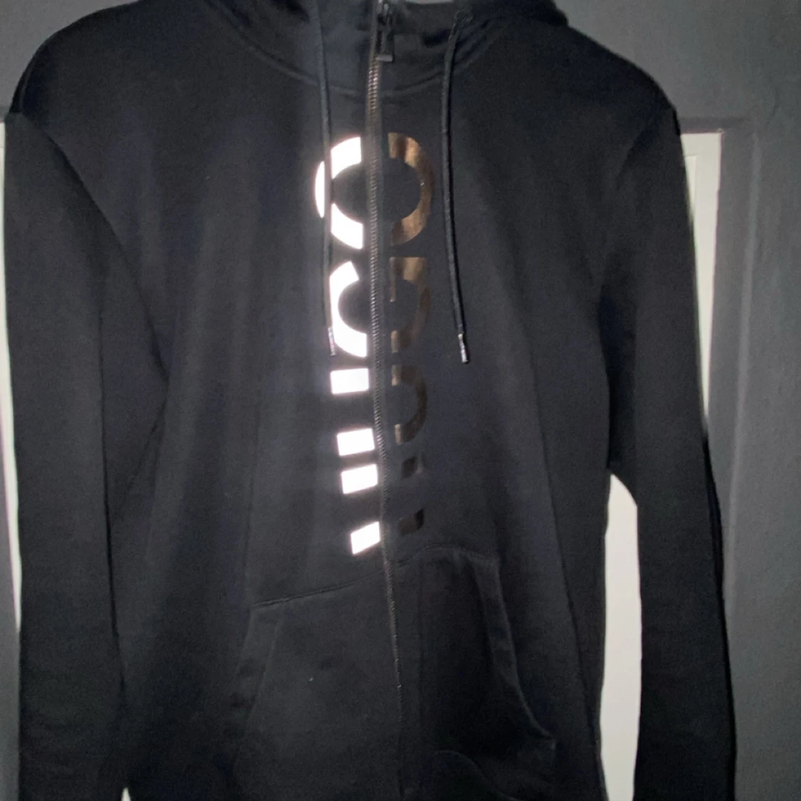 Svart hoodie från Hugo