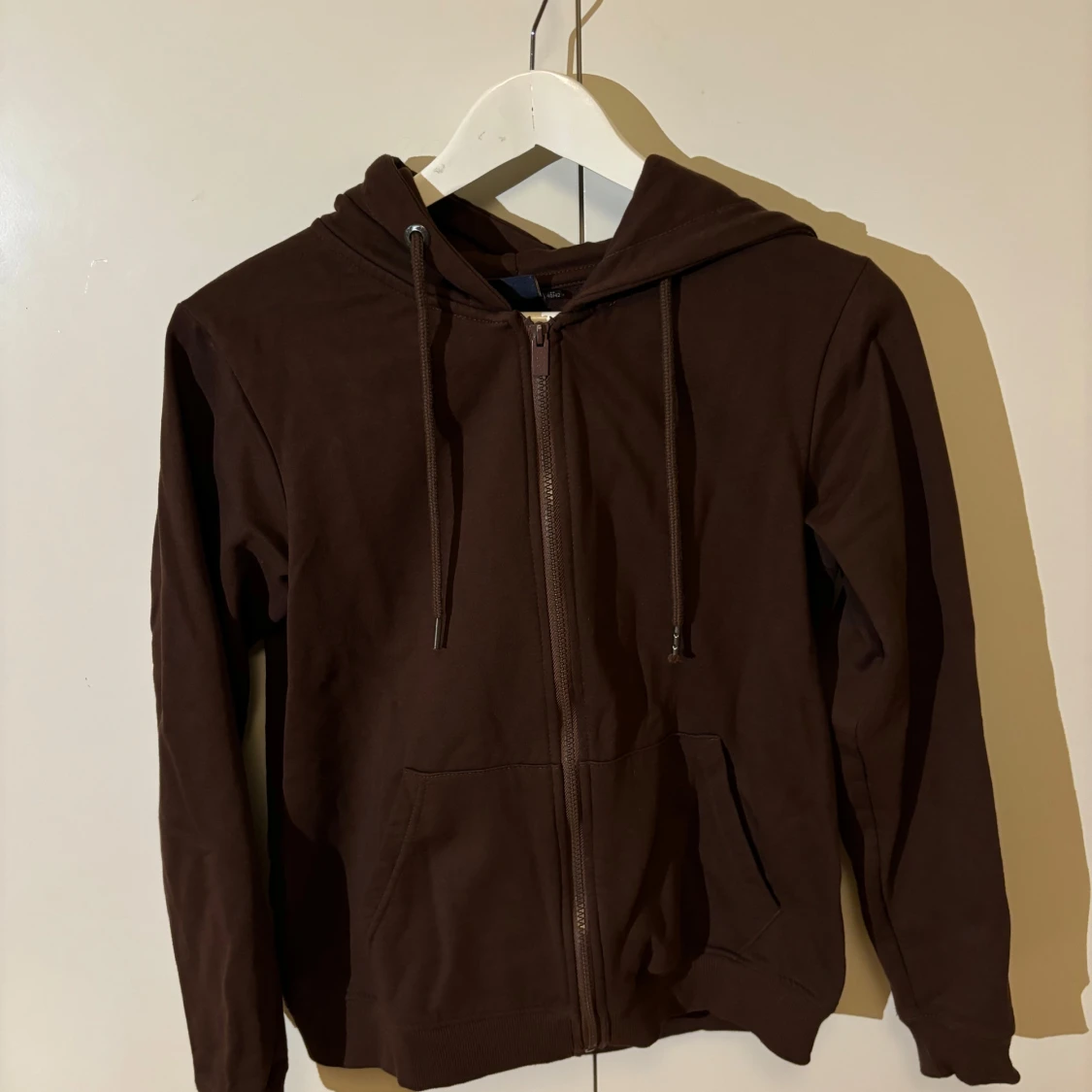 Brun ziphoodie