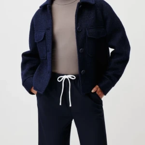 Höstjacka från LeGer - Storlek 34, men passar mig som är S. Mycket fint skick! Använd endast förra hösten. Nypris 1100 kr.