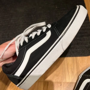 Vans skor - Storlek 38 Använda max 3 gånger 