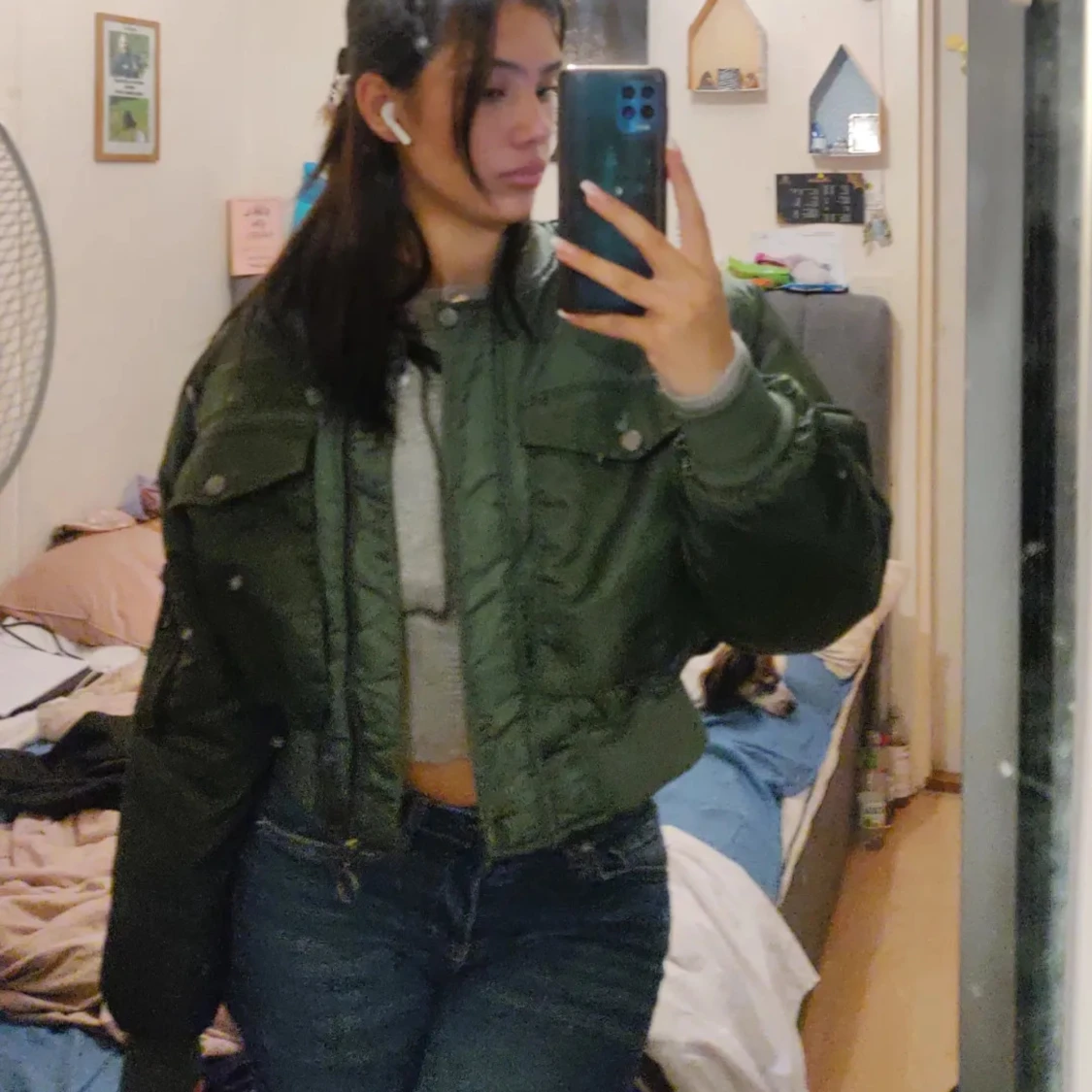 Varm grön bomberjacka 