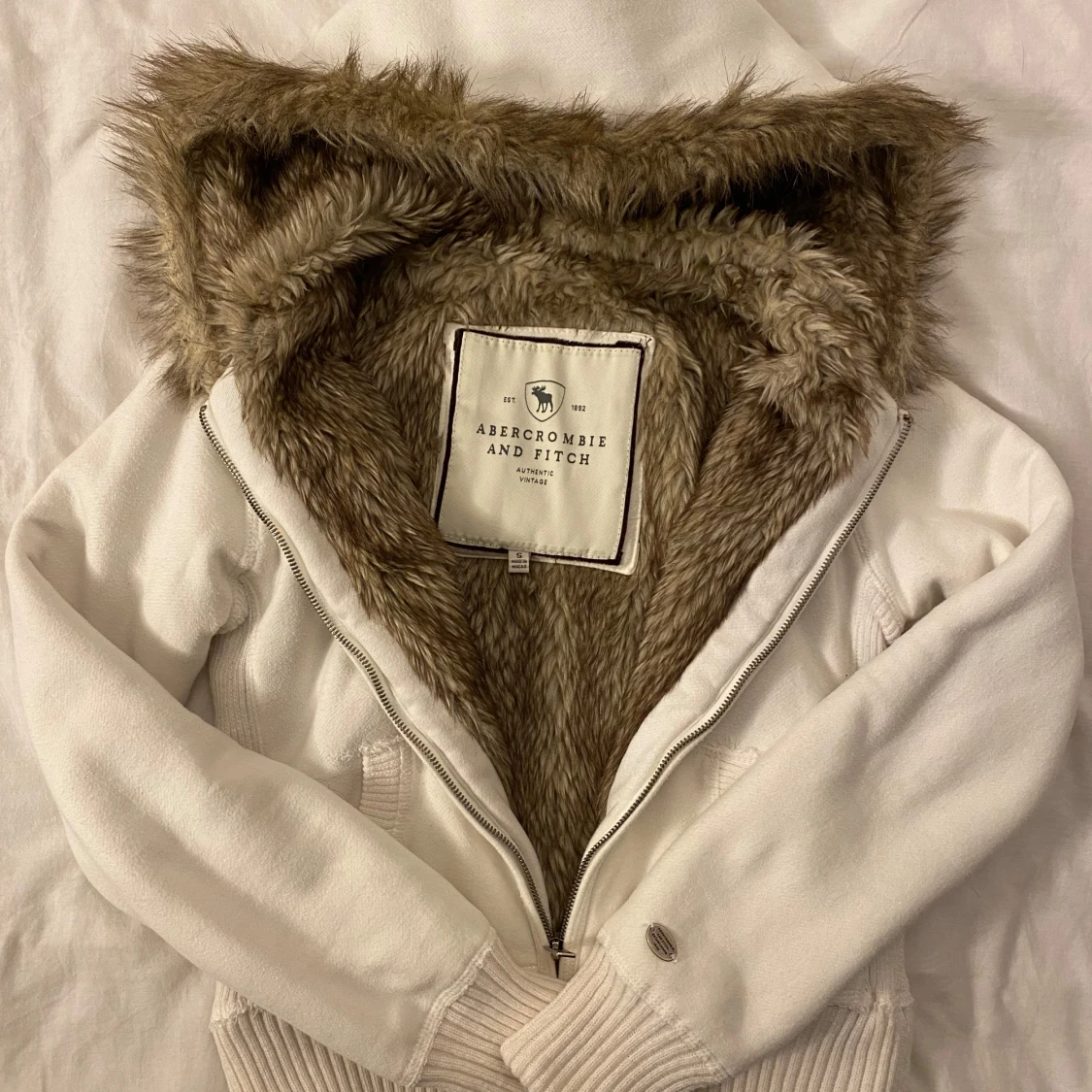 abercrombie and fitch faux fur kofta - 90
