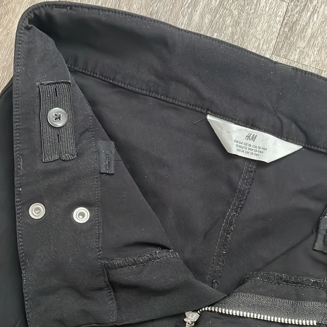 Mjuka kostymbyxor  - 91