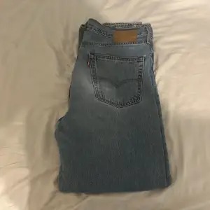 Baggy jeans ,inget för mig ,helt okej skick 