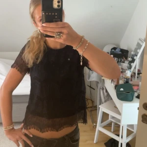 Spetstopp!!! - Barnstorlek 146/152 men passar mig på bilden bra