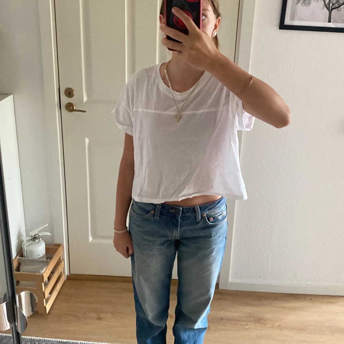 Fin fladdrig vit t-shirt