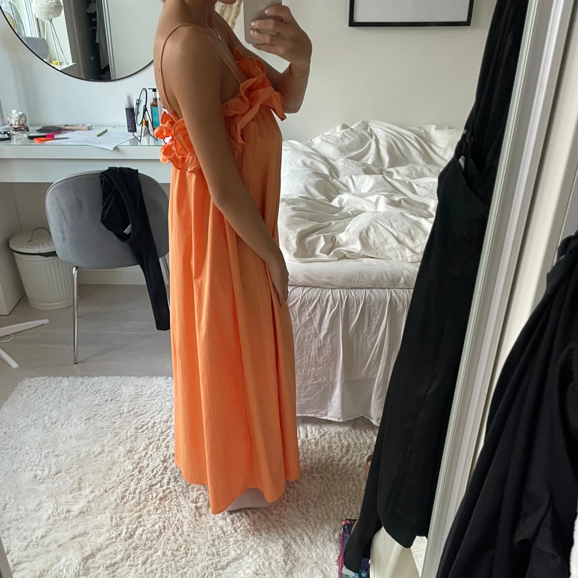 Orange klänning volang - 90