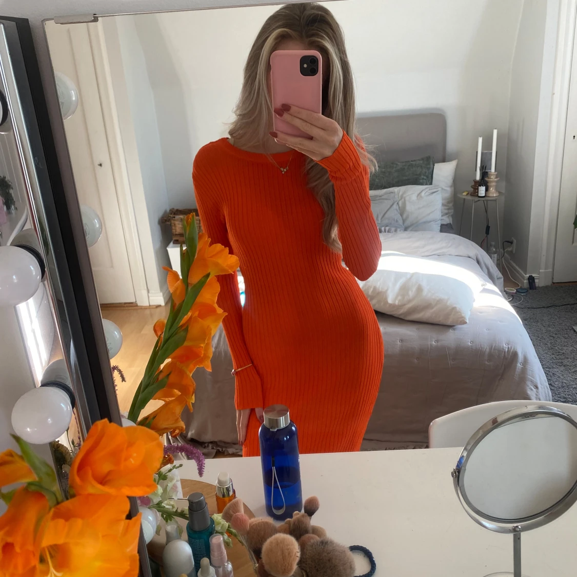 Orange lång klänning  - 90