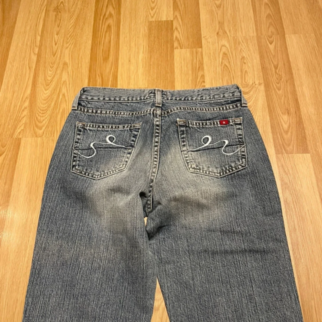 Blå bootcut jeans - 2