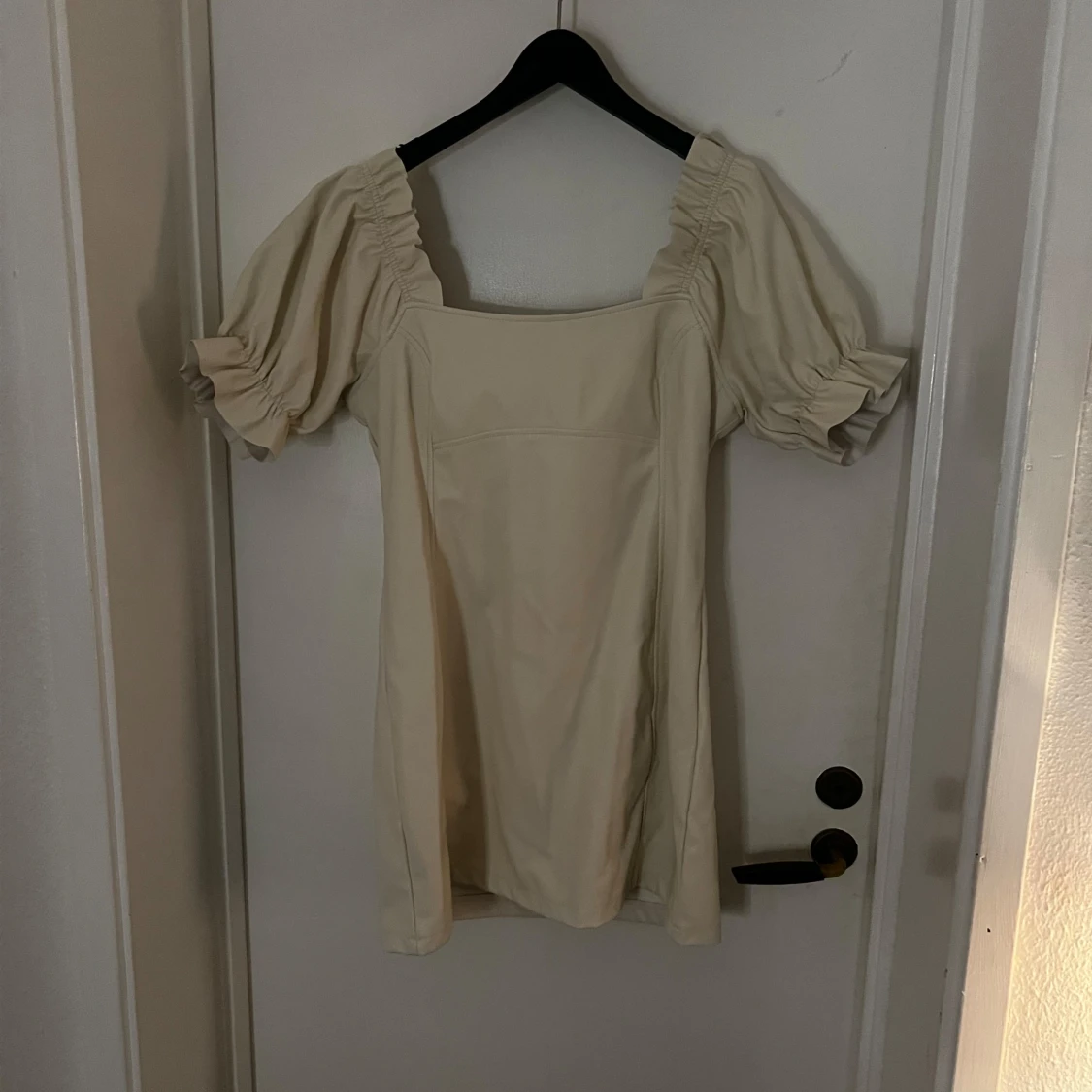 Beige klänning från Petites - 2