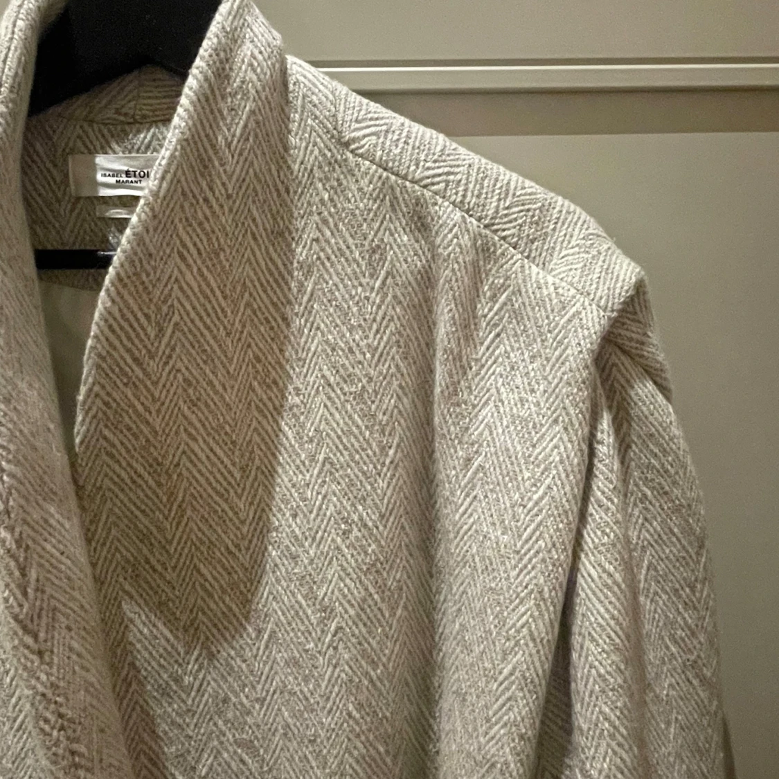 Beige kappa från Isabel Marant - 2