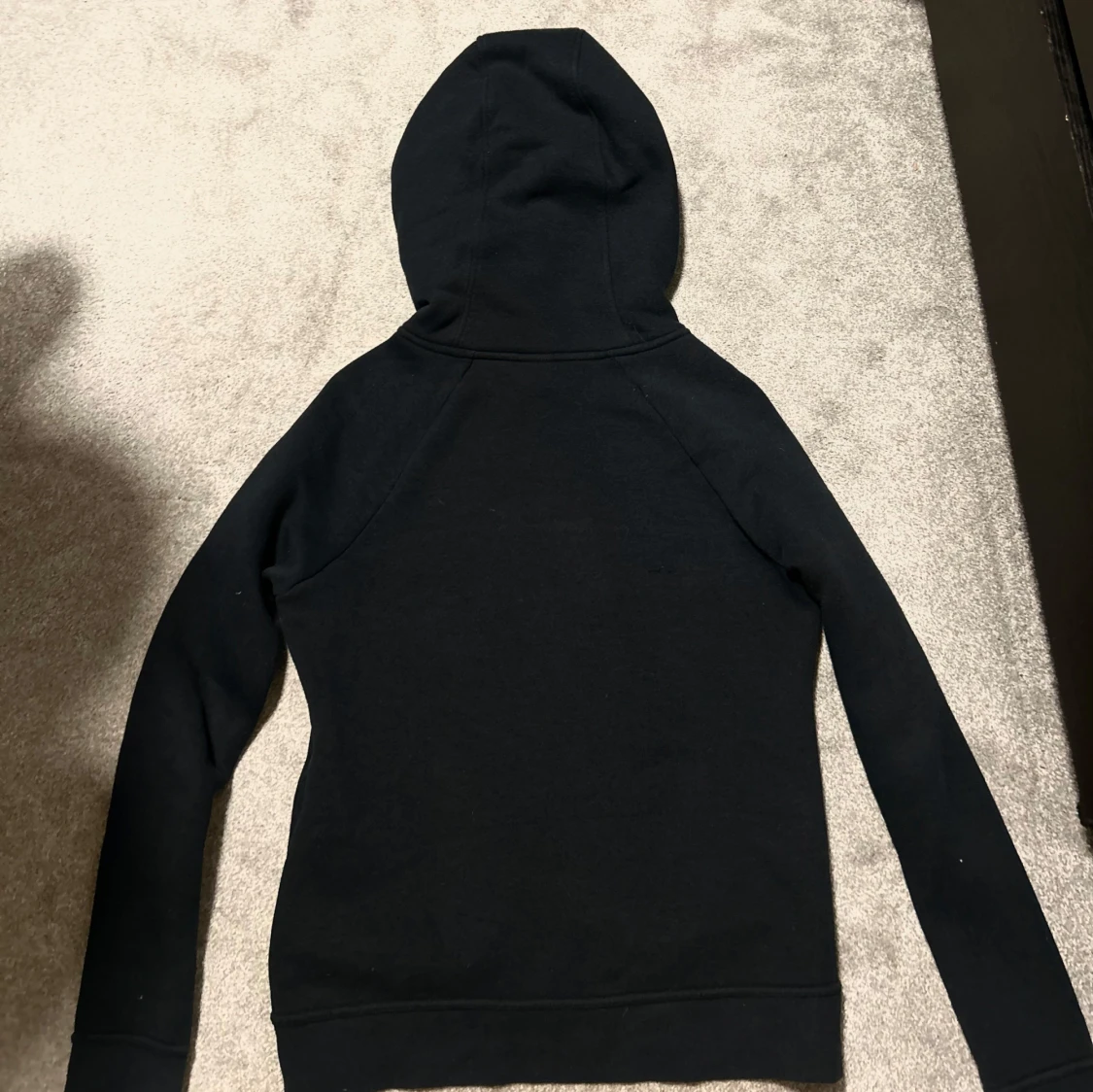 Svart hoodie från Nike - 92