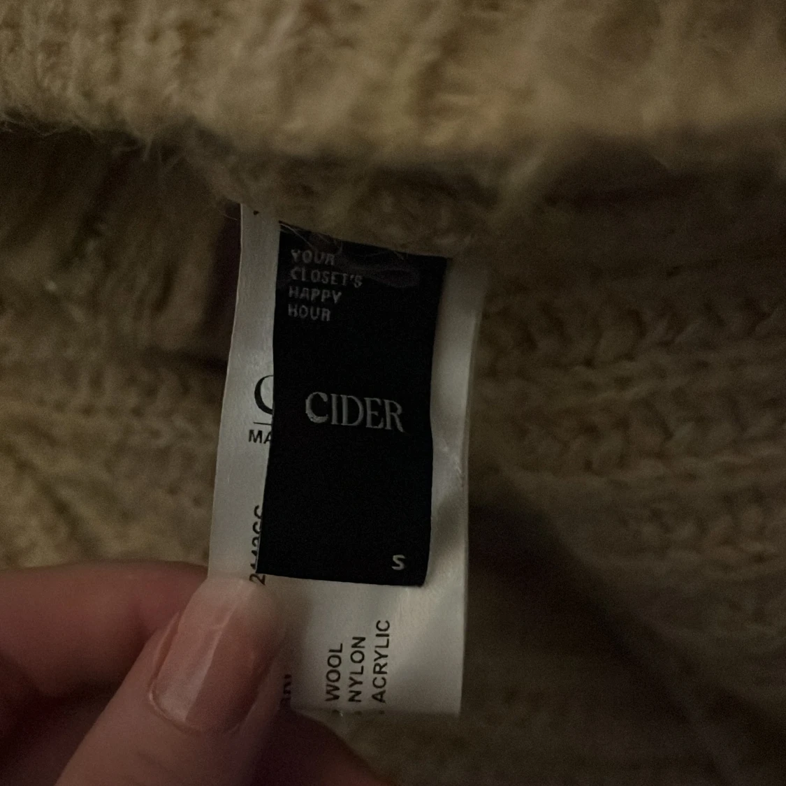 Beige ribbad kofta - 91