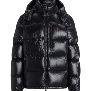 Svart pufferjacka från Polo Ralph Lauren - Snygg svart pufferjacka från Polo Ralph Lauren. Perfekt för kalla dagar. Nypris 6099kr