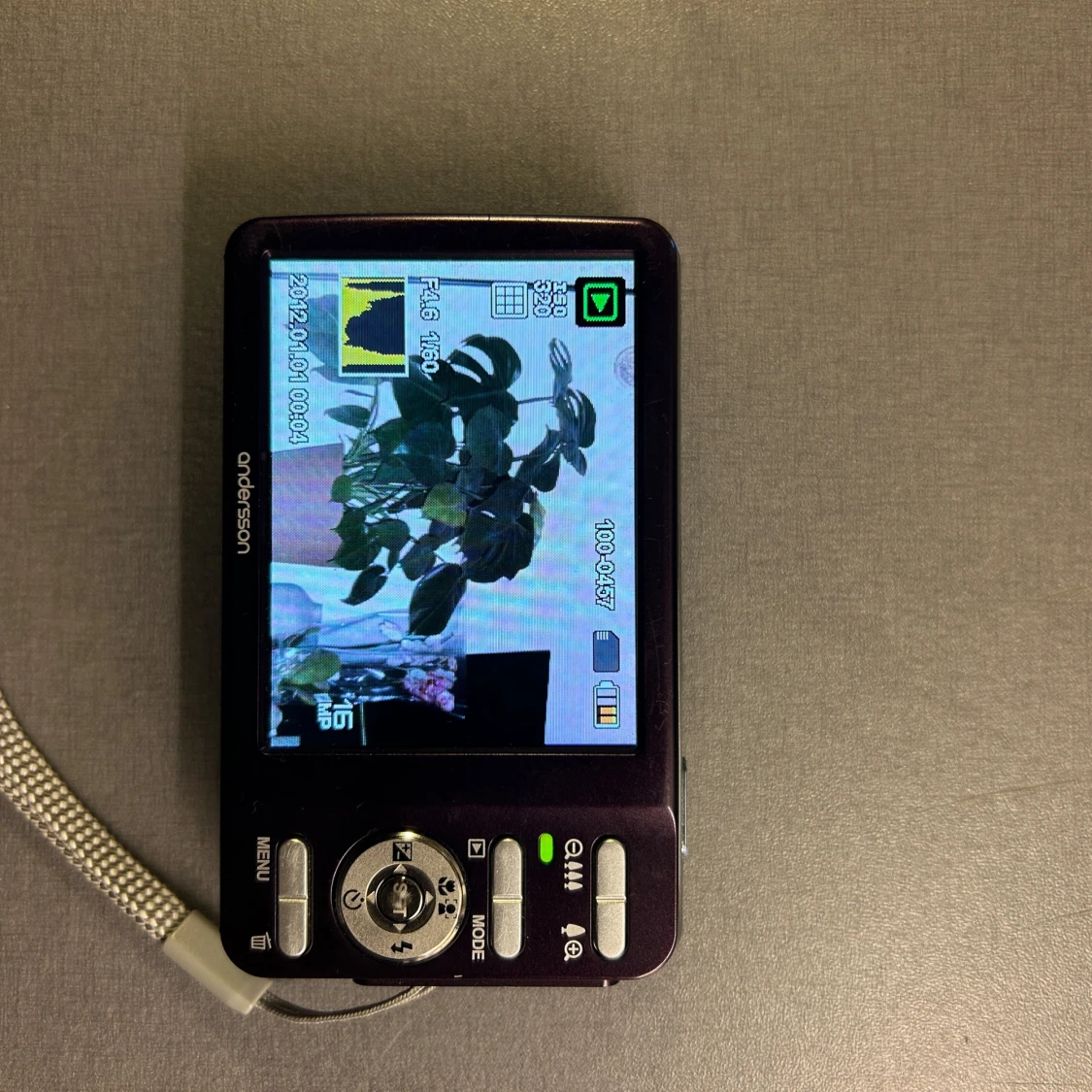 Digitalkamera med 8gb sd kort  - 90