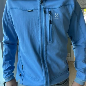 Haglöfs jacka - Haglöfs jacka, perfekt höst och vår jacka. 