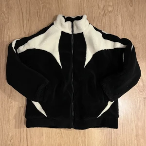 Blackenergy Fleece jaclet - Fet fleece jacka nu till hösten Stl: M 