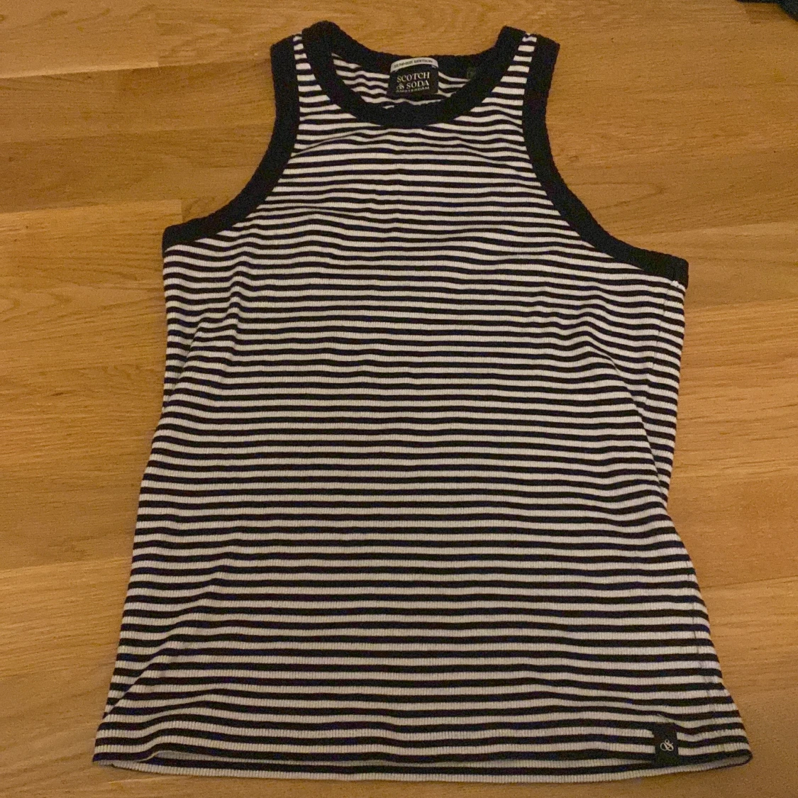 Randig linnetopp från Scotch and Soda