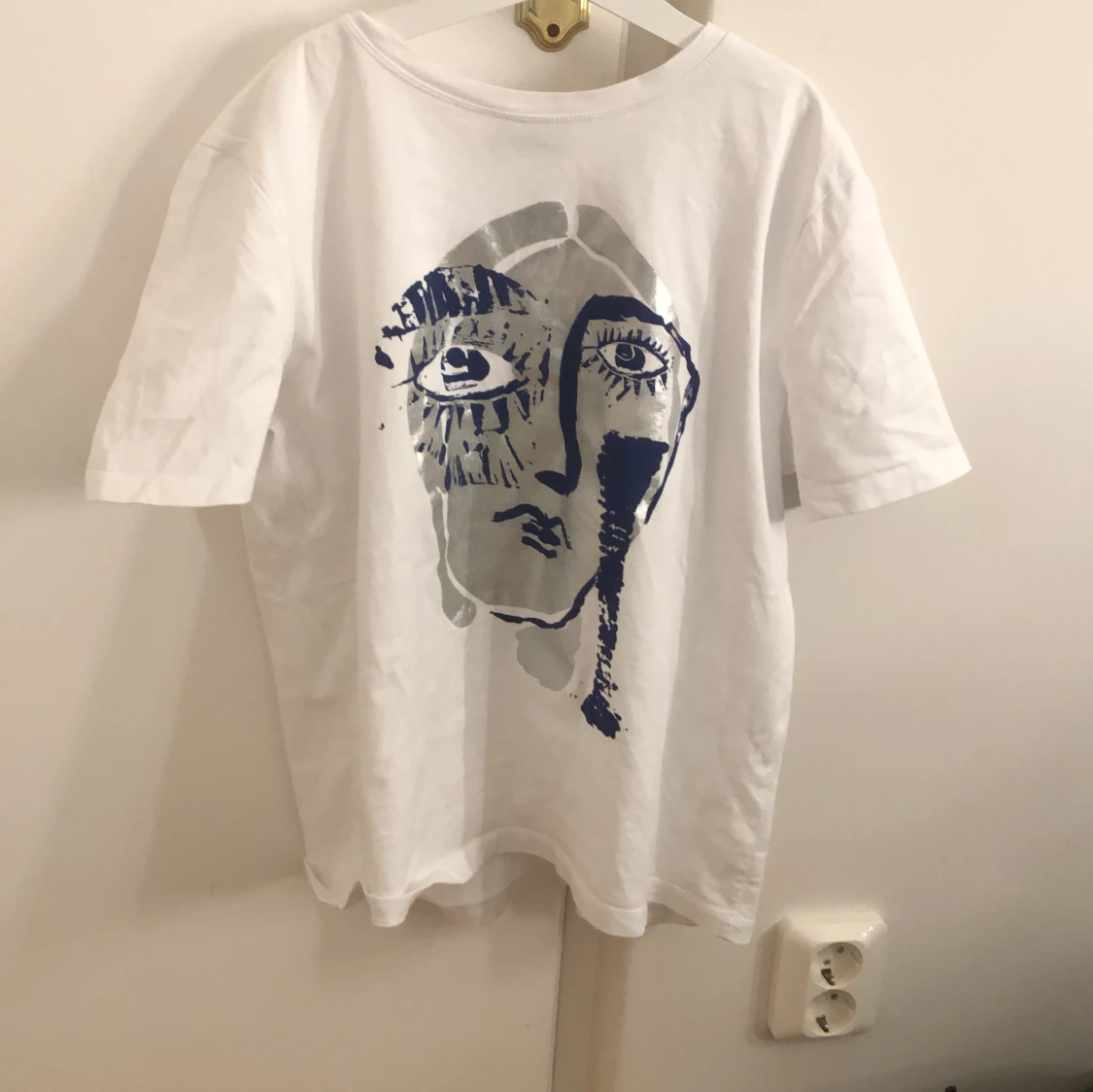 T-shirt med tryck - 90