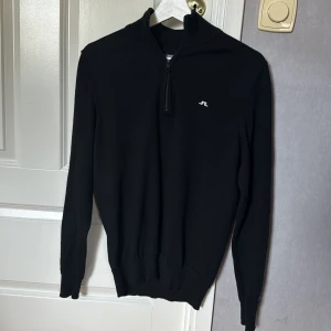 J. Lindeberg half zip - Nypris 1500 