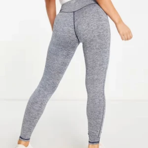 Träningstights - Helt oanvända träningstights från Asos i size 36