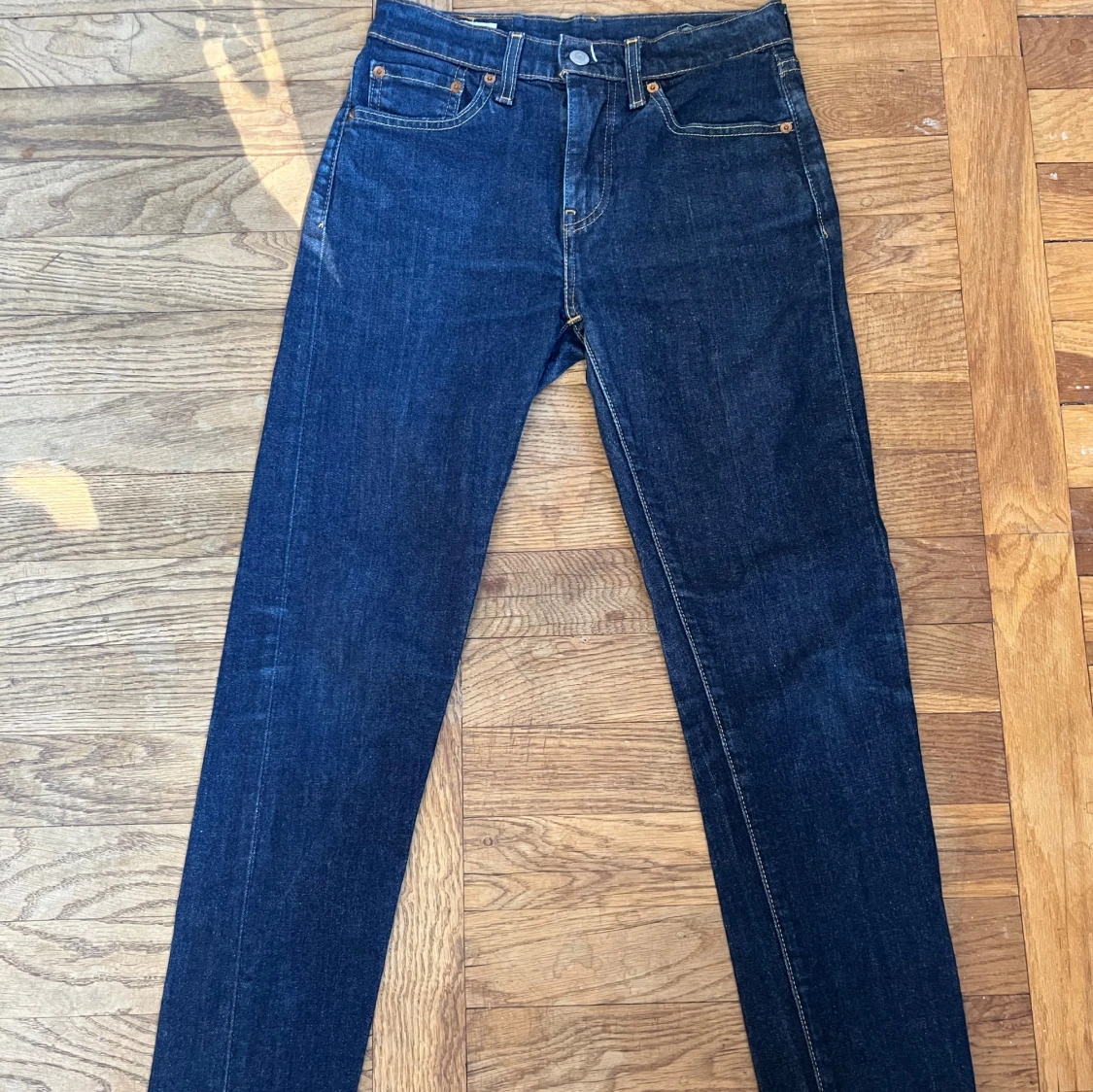 Levis Jeans  - 90