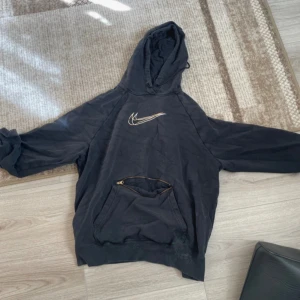 Hoodie  - Nike hoodie 