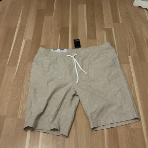 Linneahorts - Helt nya linneahorts storlek L (54)