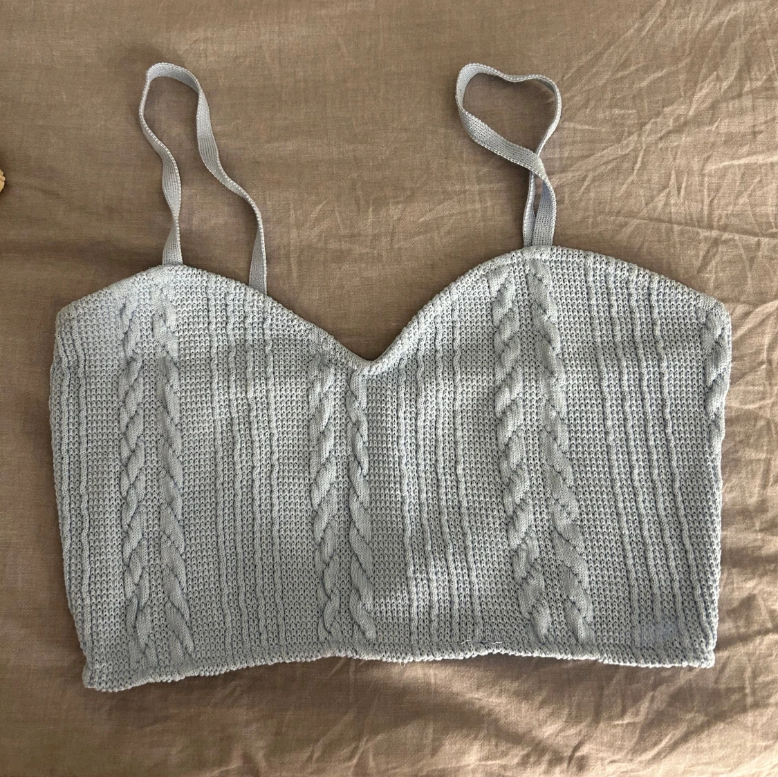 Ljusblå sommar topp