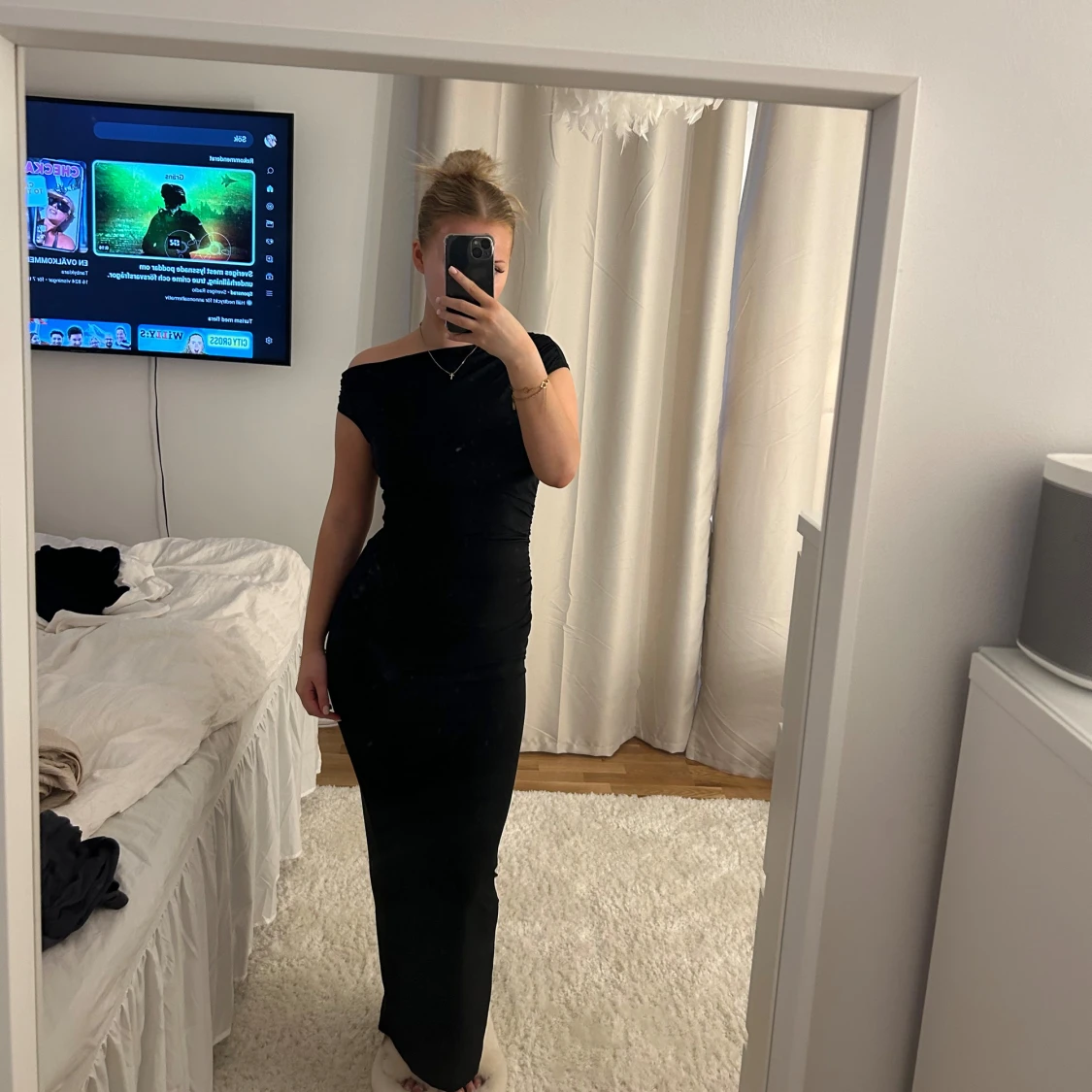 Svart långklänning