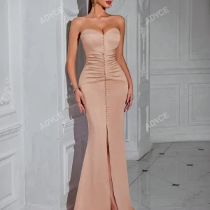 Festklänning - Helt nytt skick 