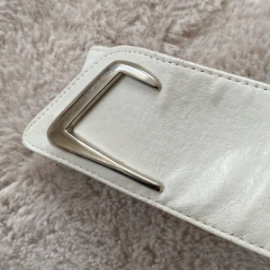 Ett super snyggt y2k bälte 💕 - Bra skick, fråga privat om mer bilder 💕