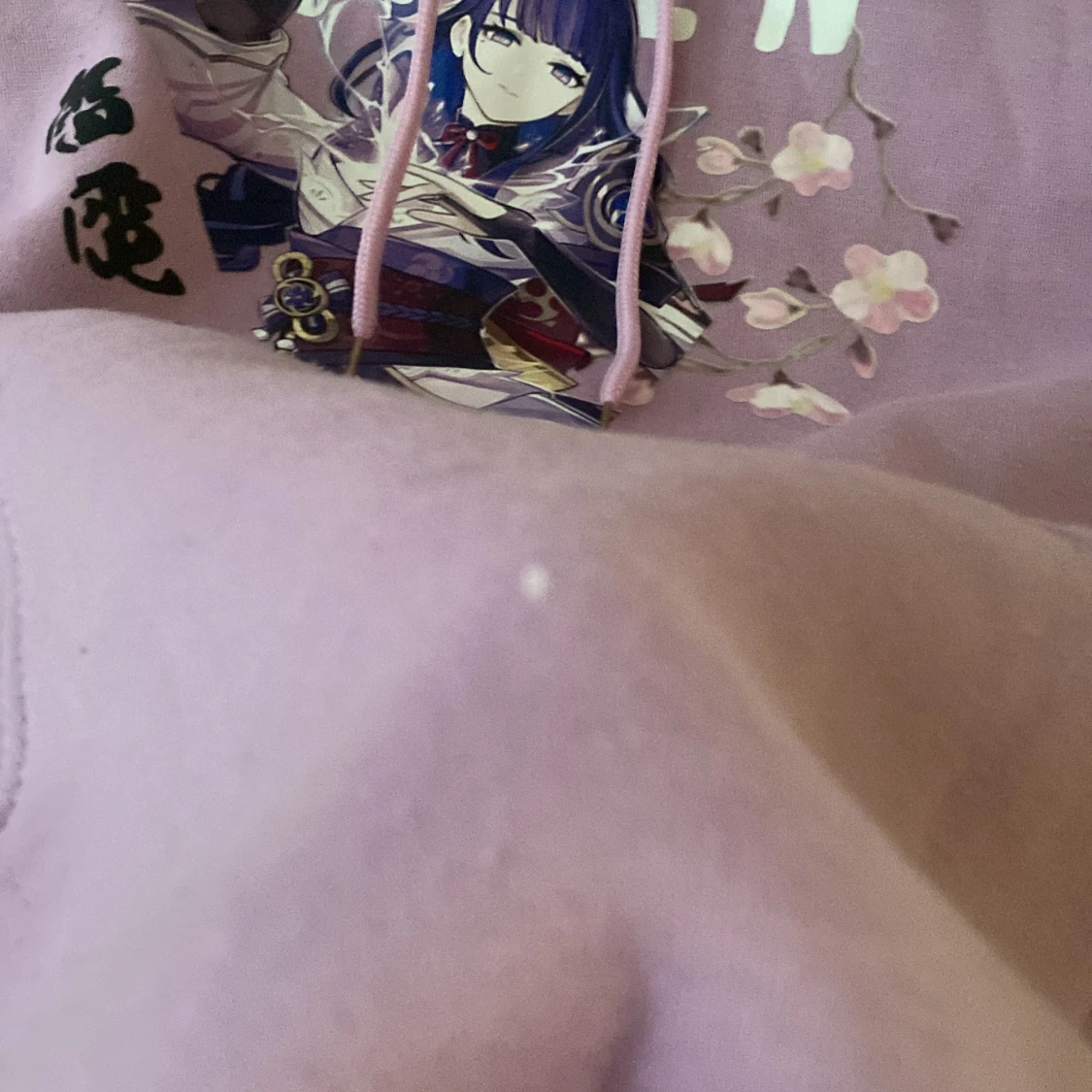 Fin och skön Genshin impact hoodie - 91