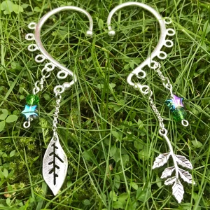 Ear-cuffs - Väldigt vackra Ear-cuffs med silverblad och gröna glaspärlor 