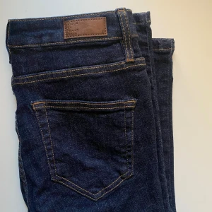 Highwaisted jeans  - Tror från Cubus. Oanvänd. 
