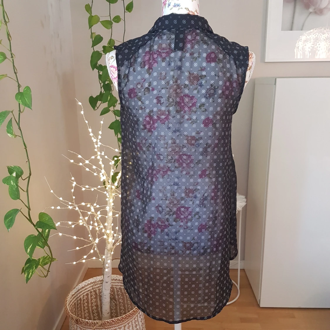 Skirt chiffonglinne med knäppning - 92