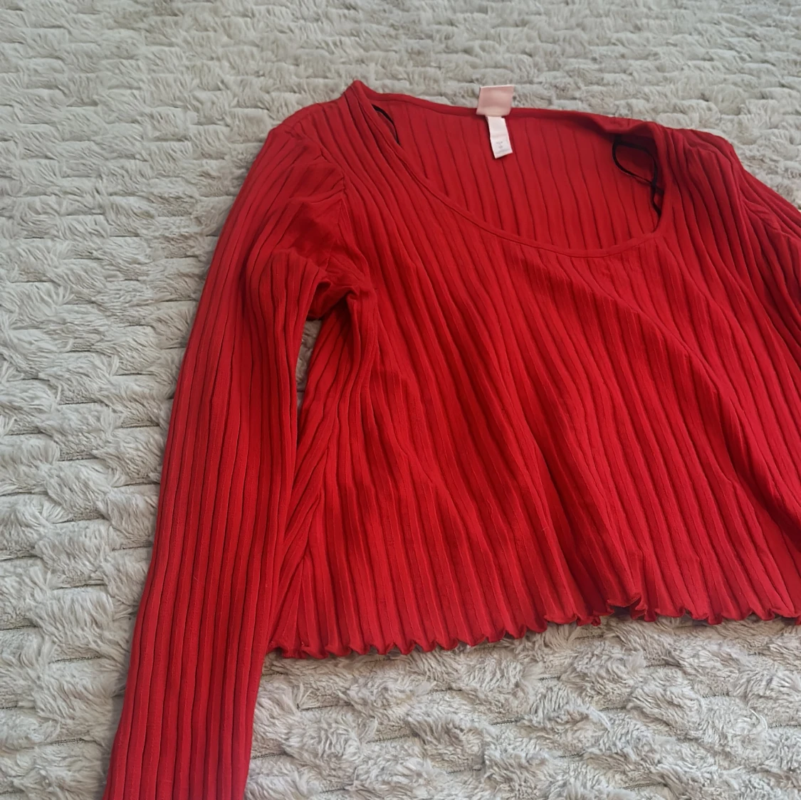 Röd ribbad tröja från H&M - 90