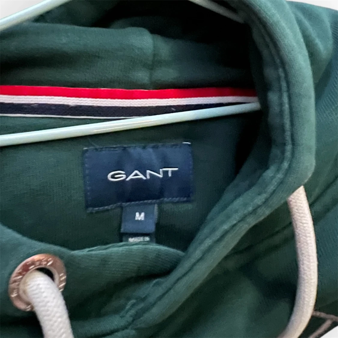 Grön hoodie från GANT - 91