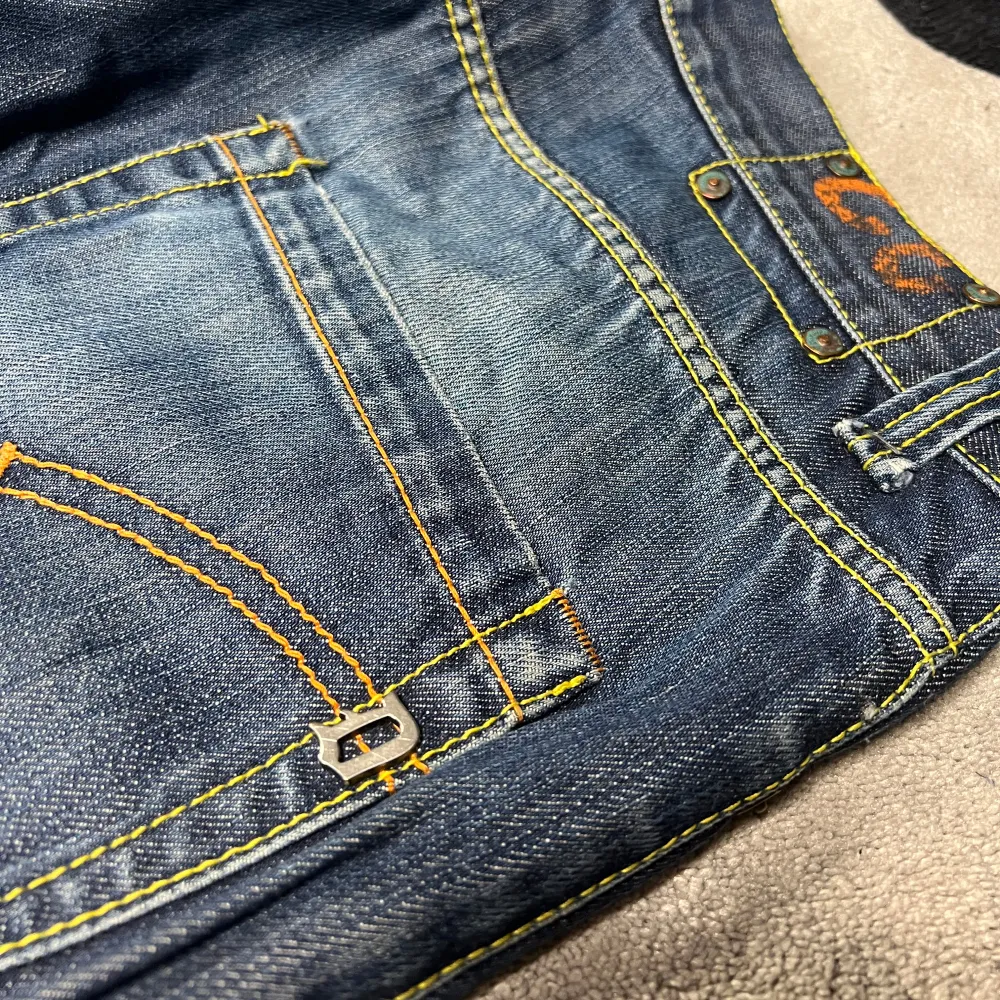 Dondup Jeans  | Skick: 8/10 | Storlek: W32| Nypris: ca 5000kr | Pris: 999kr | Auenticitet garanterad | Hör av dig vid minsta fråga eller fundering✍️. Jeans & Byxor.