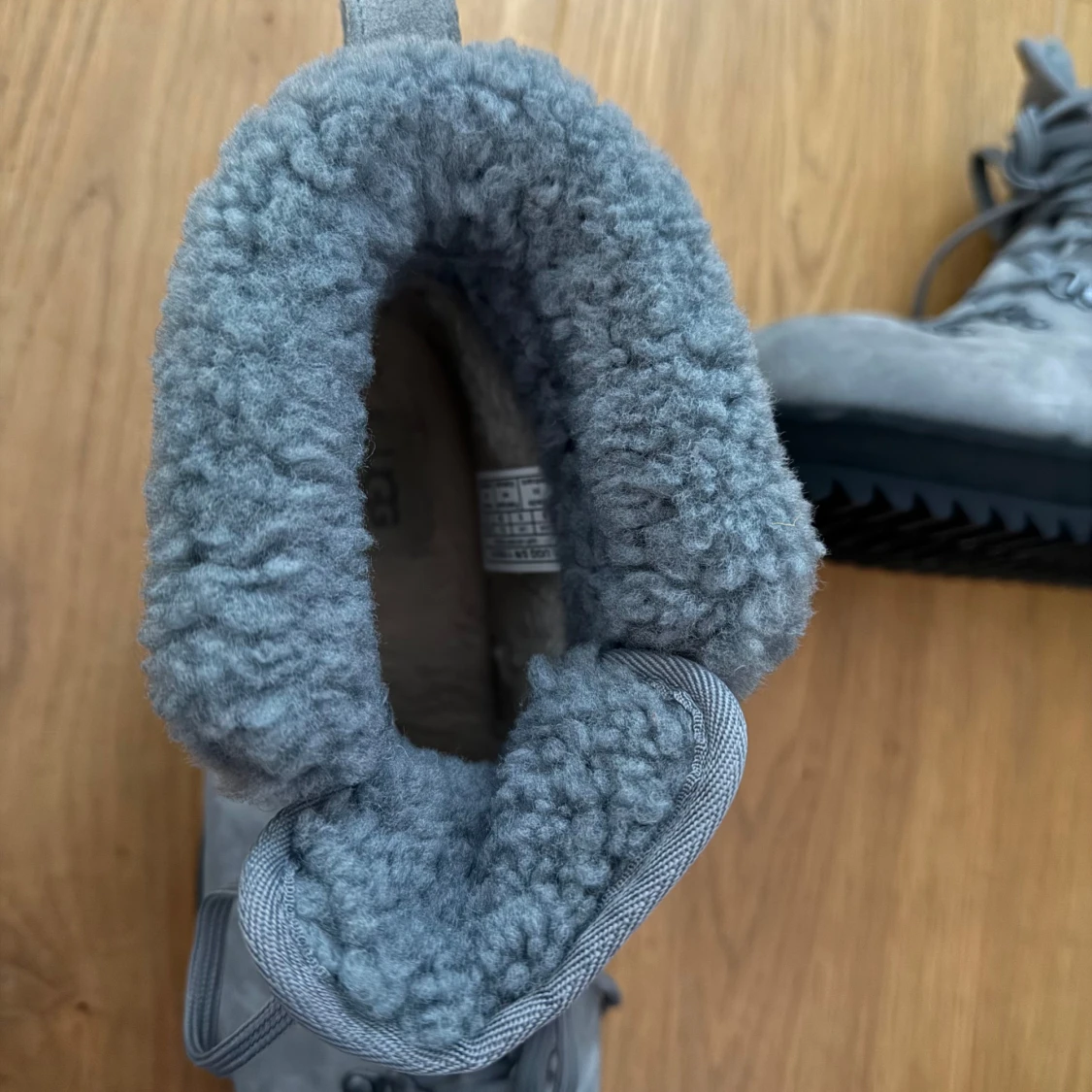 Grå boots från UGG - 92