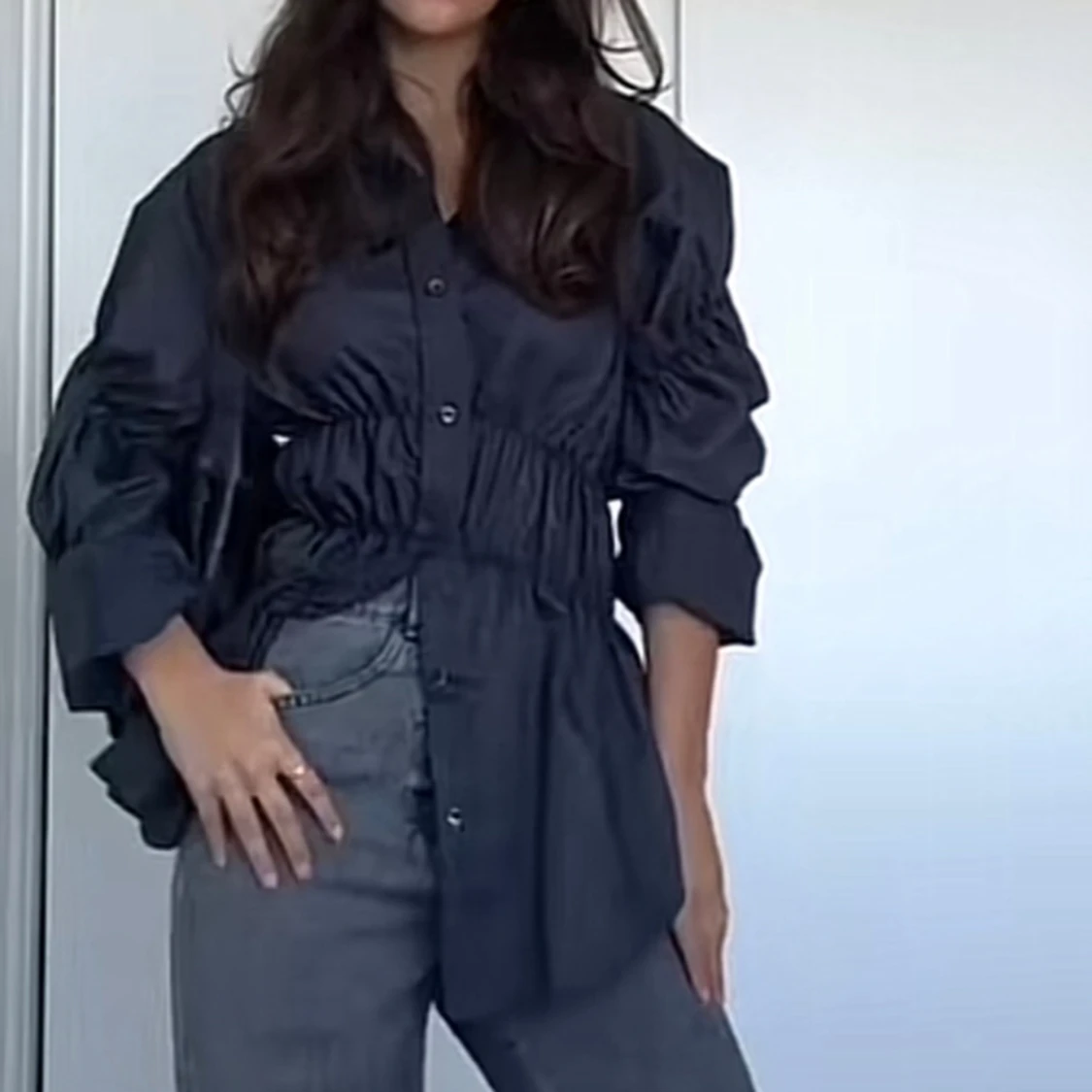 Trendig helt ny Scarlett and Sam topp i marinblå! Passar s-xl  - 90