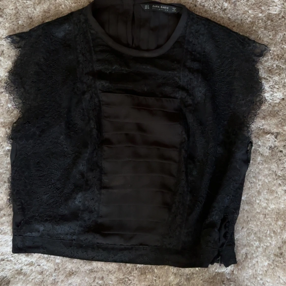 Svart festtopp  - 91