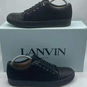 Lanvin Skor - Tjena, Säljer nu mina super snygga och trendiga skor från Lanvin. De är i storlek UK8 som passar 43.Nypris~5000 mitt pris 2199. Självklart äkta, Box medföljer. Skriv Pm vid eventuella frågor! Pris inte hugget i sten