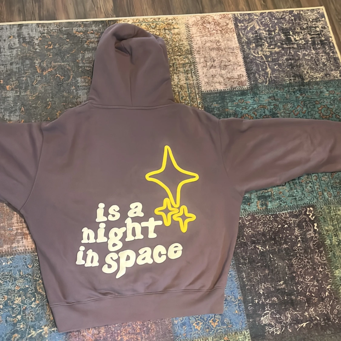 Broken planet hoodie limited  - 91