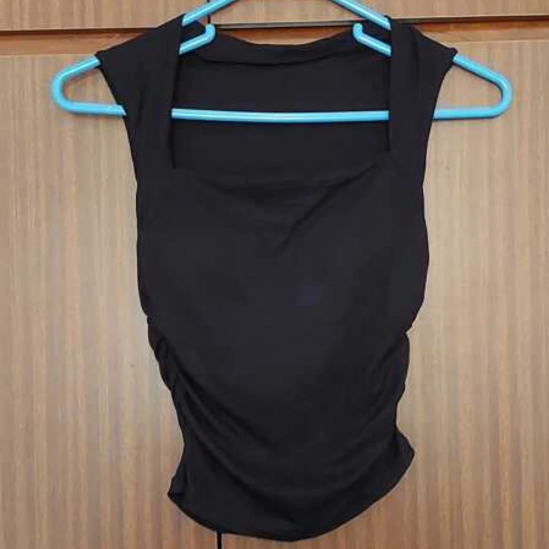 Ärmlös topp i tre färger - 91