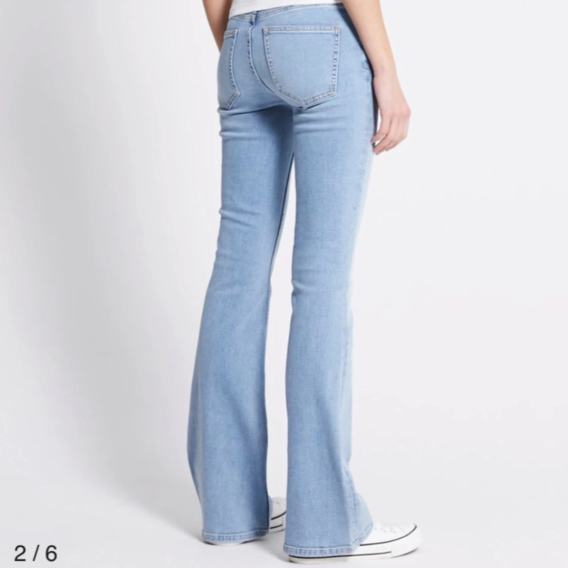 Ljusblå bootcut jeans - 91