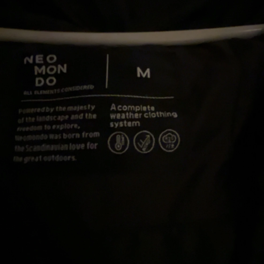Svart dunjacka från Neomondo - 90