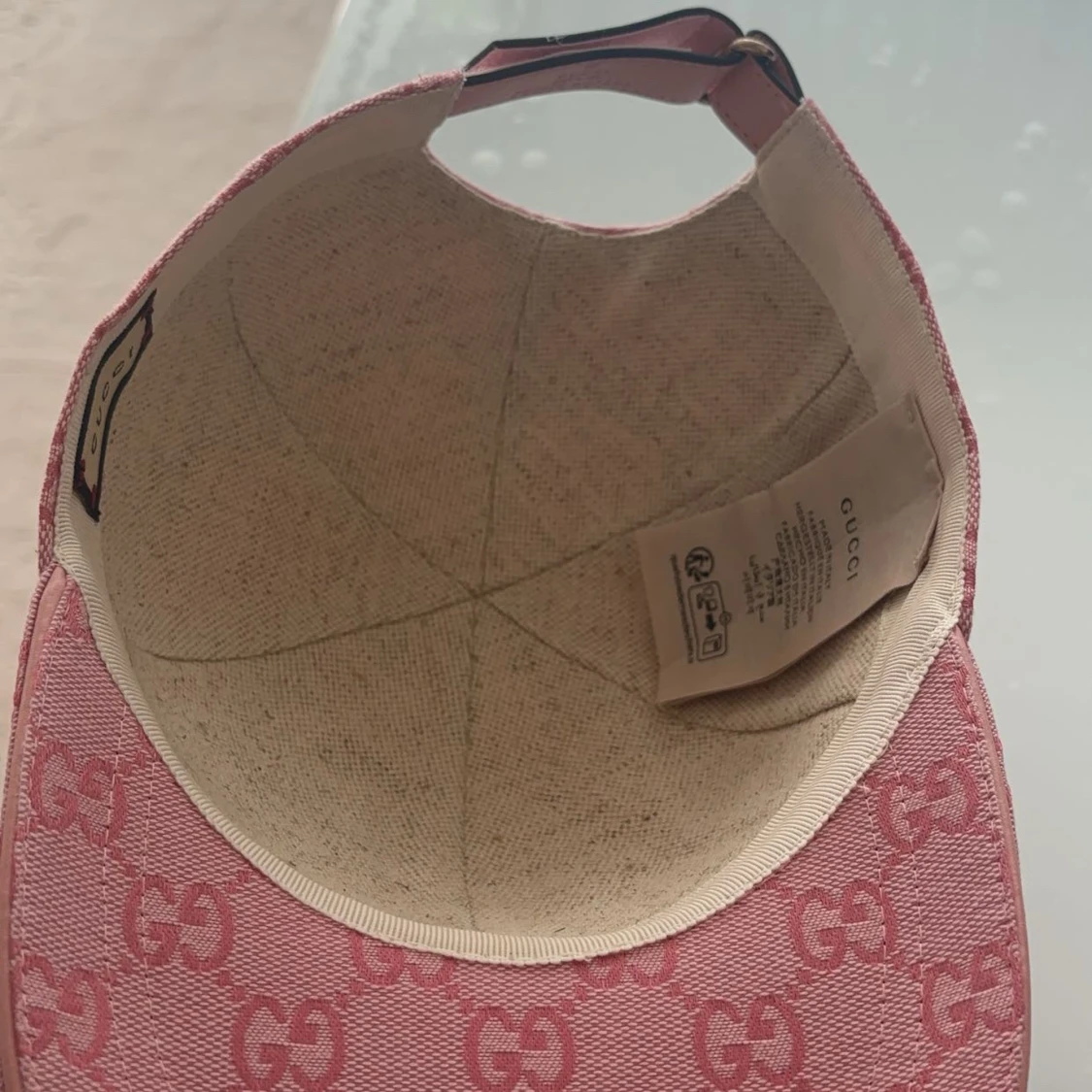 Gucci keps dubai rose - 90