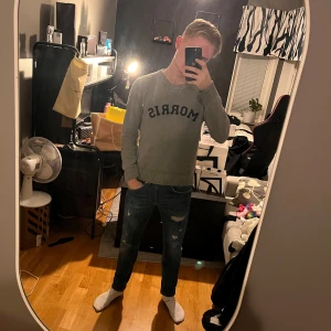 Morris tröja - En fin Morris tröja i storlek xs-s Använd men mycket kvar att ge  Har ni några frågor är de bara att skriva😄